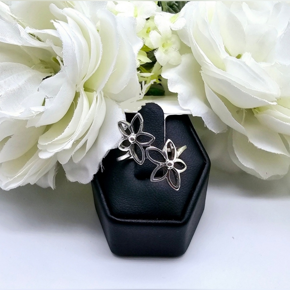🥰 DANCING FLOWERS RING - Picture 6 of 6
